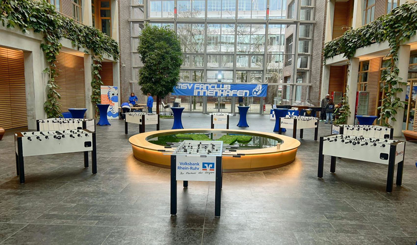 Kickerturnier im Atrium